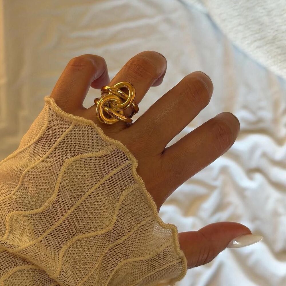 18K Gold Plated Sculptural Double Knot Ring Vintage Style + Jewelry Pouch